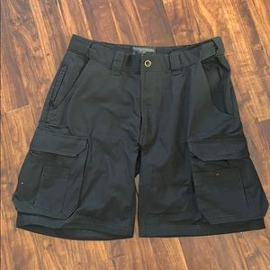 Cabelas Men’s shorts ⭐️